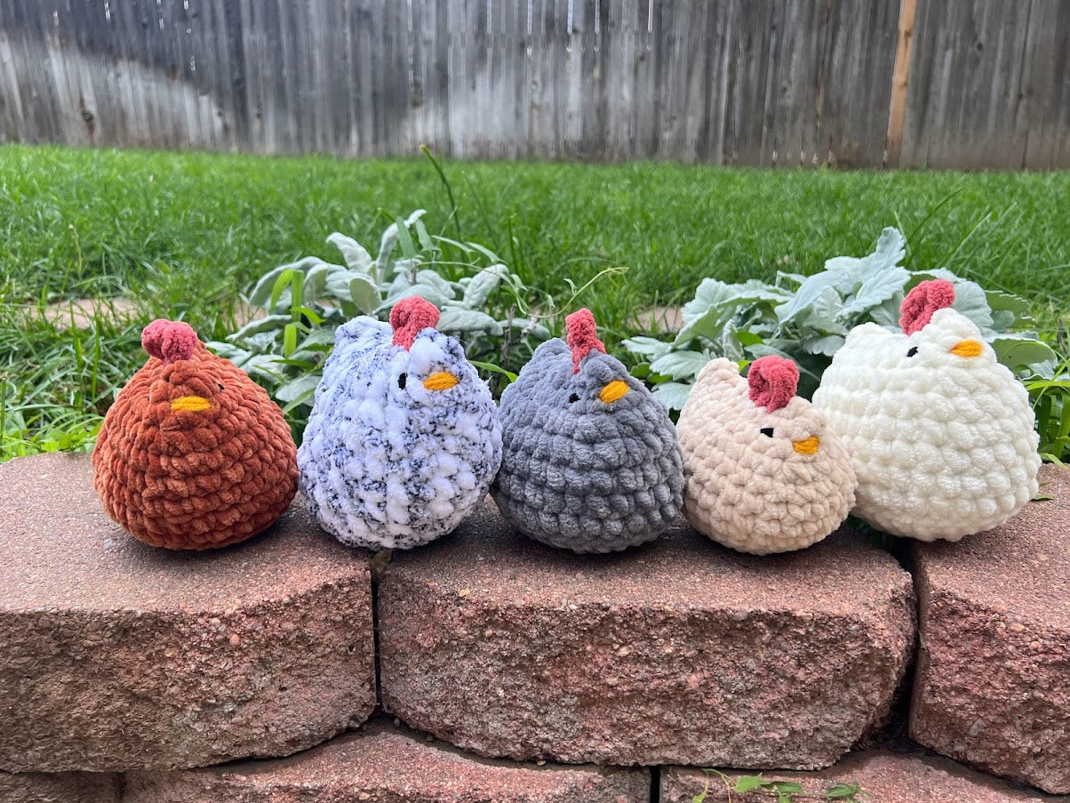 Mabel Chicken CROCHET PATTERN 